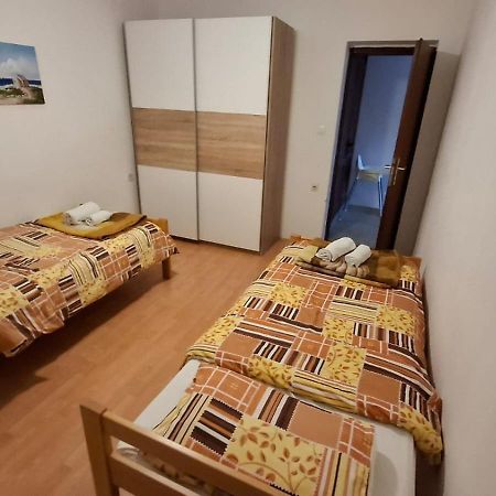 Apartment Ajdukovic Vodice Luaran gambar