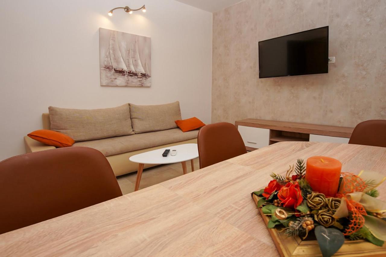 Apartment Ajdukovic Vodice Luaran gambar