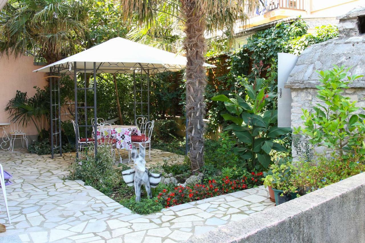 Apartment Ajdukovic Vodice Luaran gambar